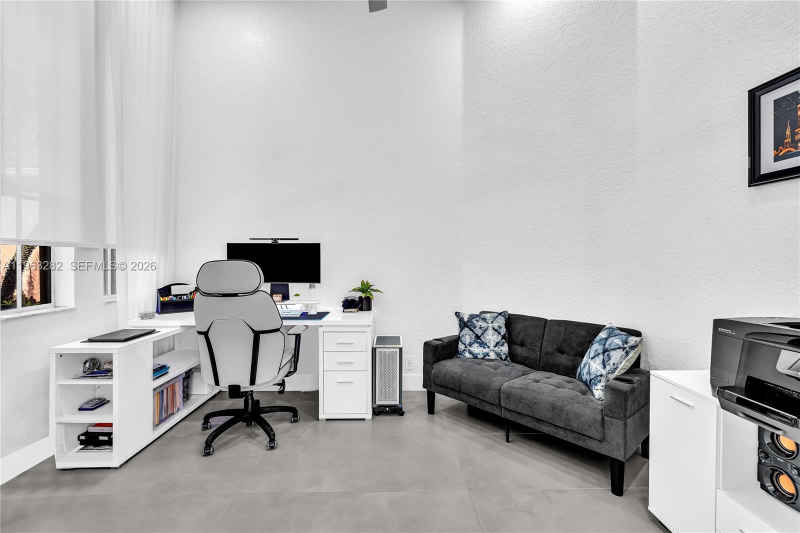 HERON BAY FOUR - Residential