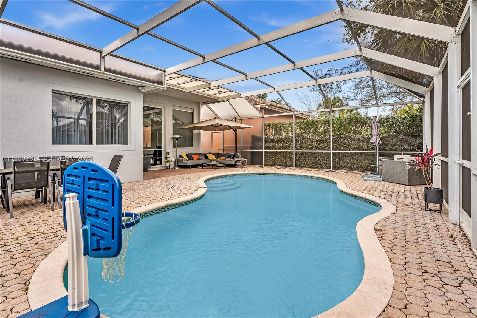 HERON BAY FOUR - Residential