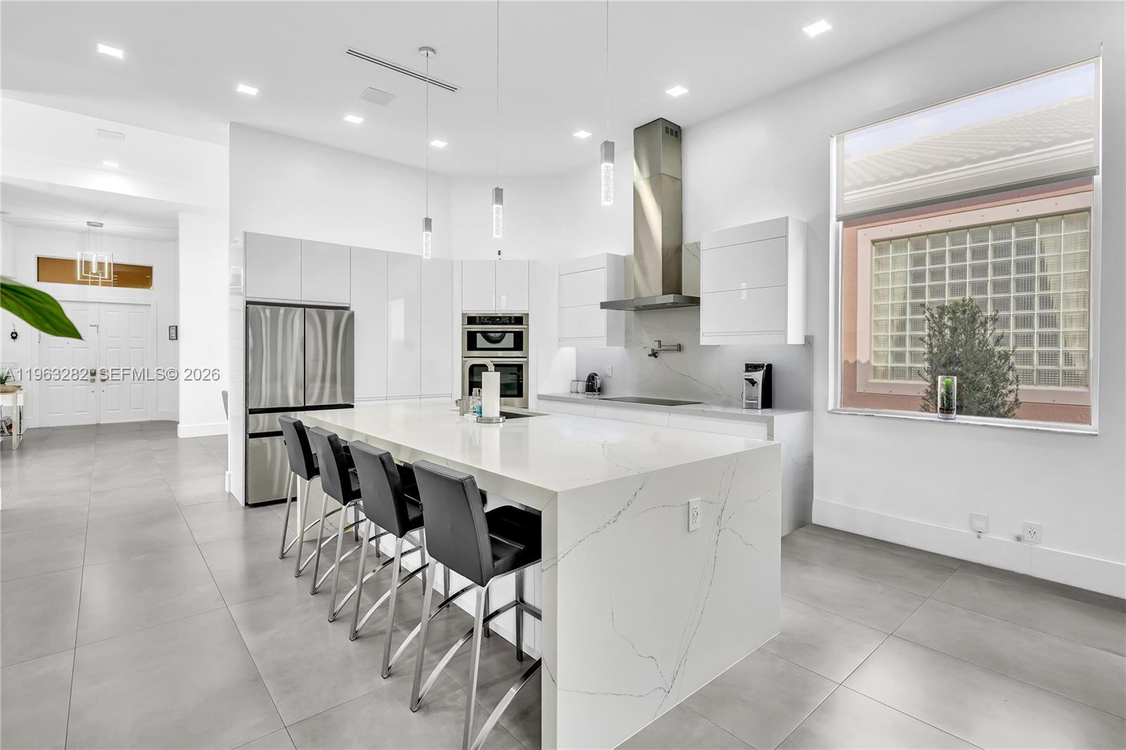 HERON BAY FOUR - Residential