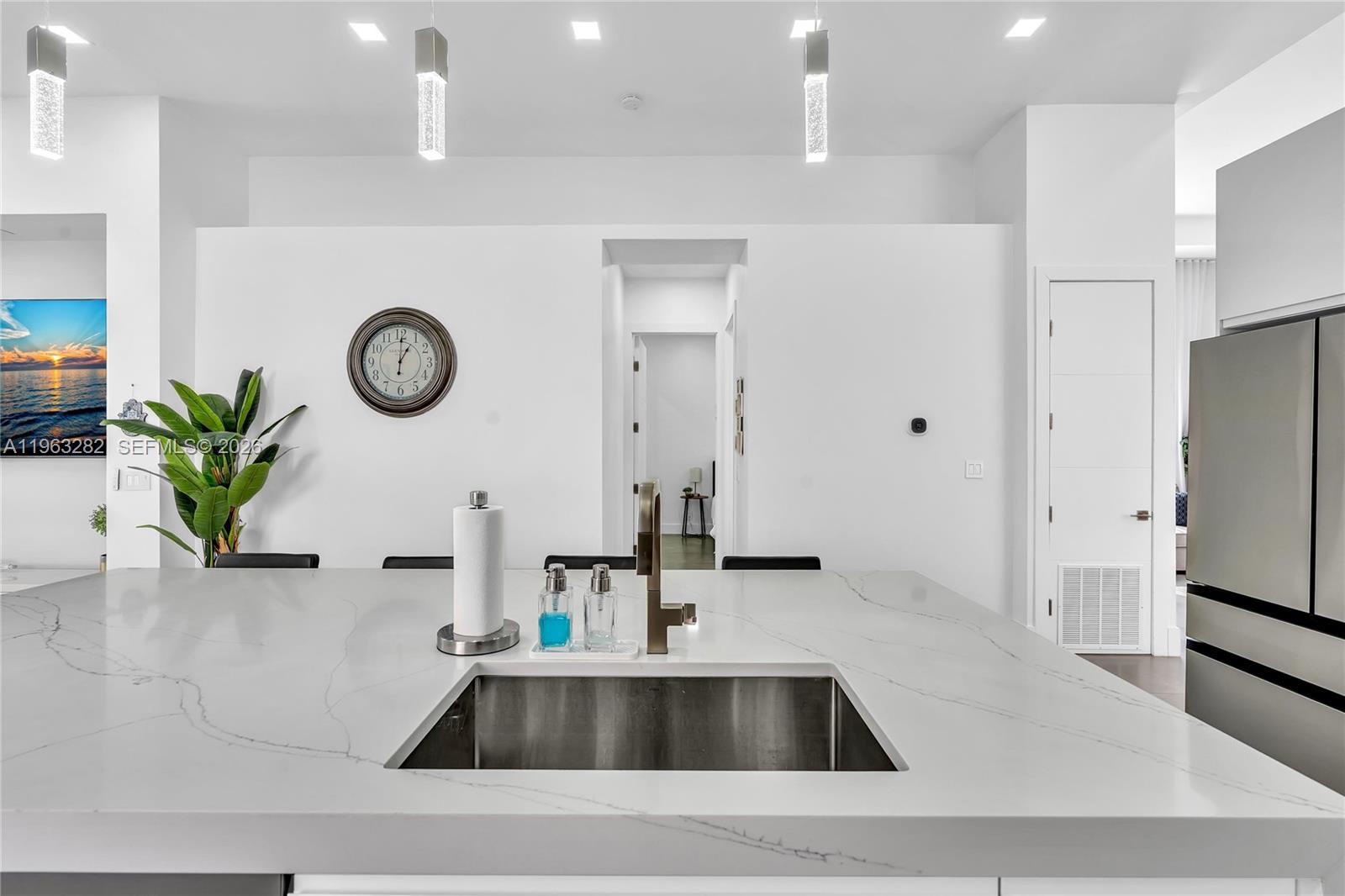 HERON BAY FOUR - Residential