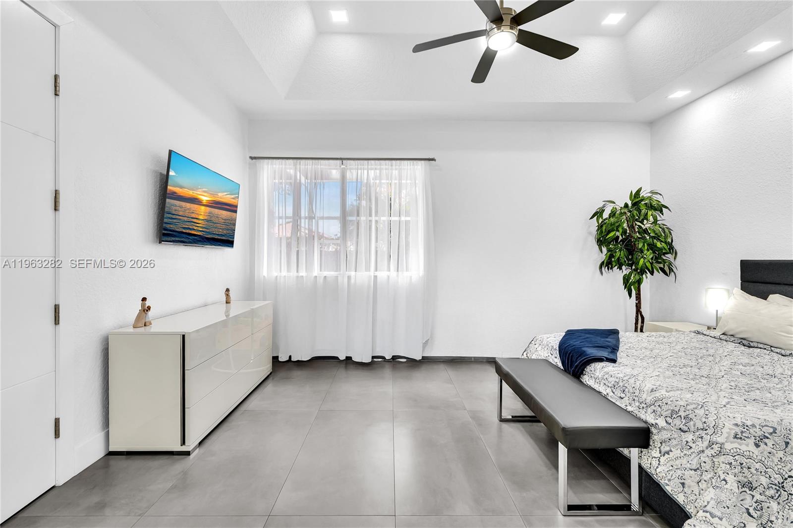 HERON BAY FOUR - Residential