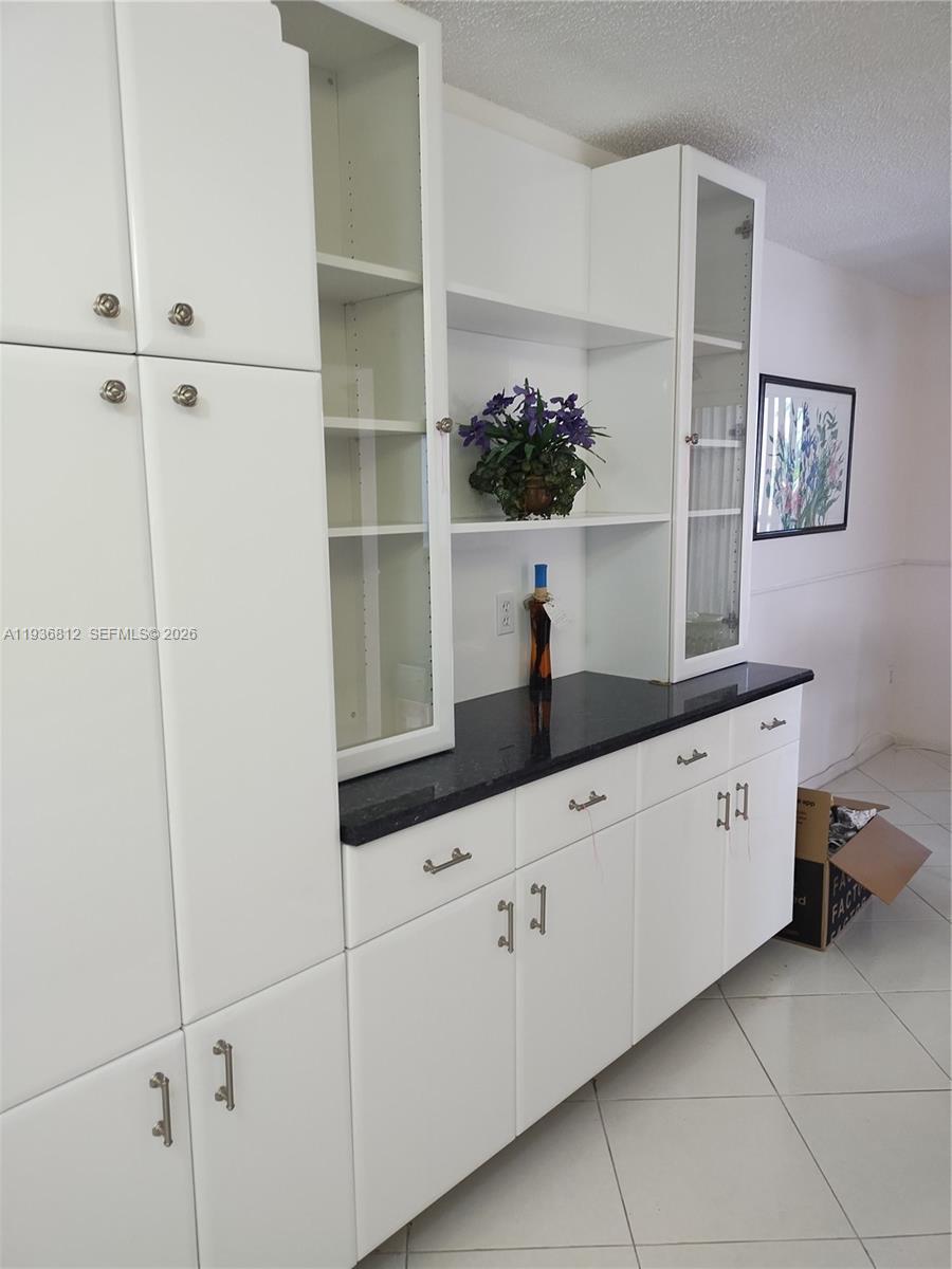 GRANVILLE CONDOMINIUM - Residential