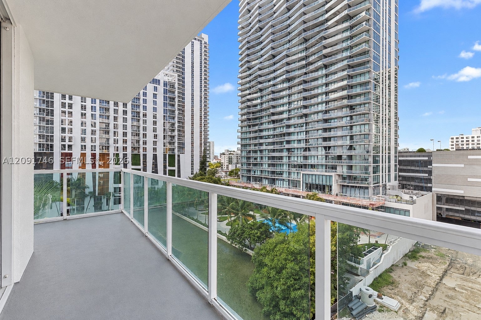 500 NE 29th St 804