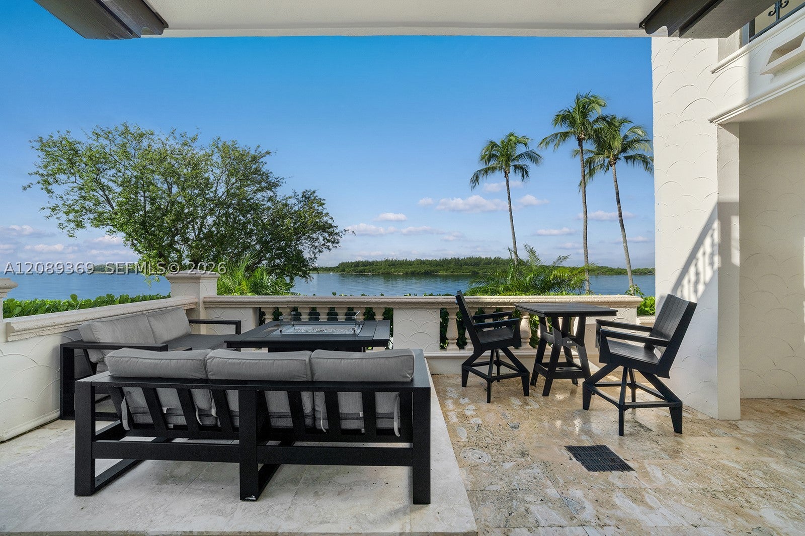 2412 Fisher Island Dr 5102