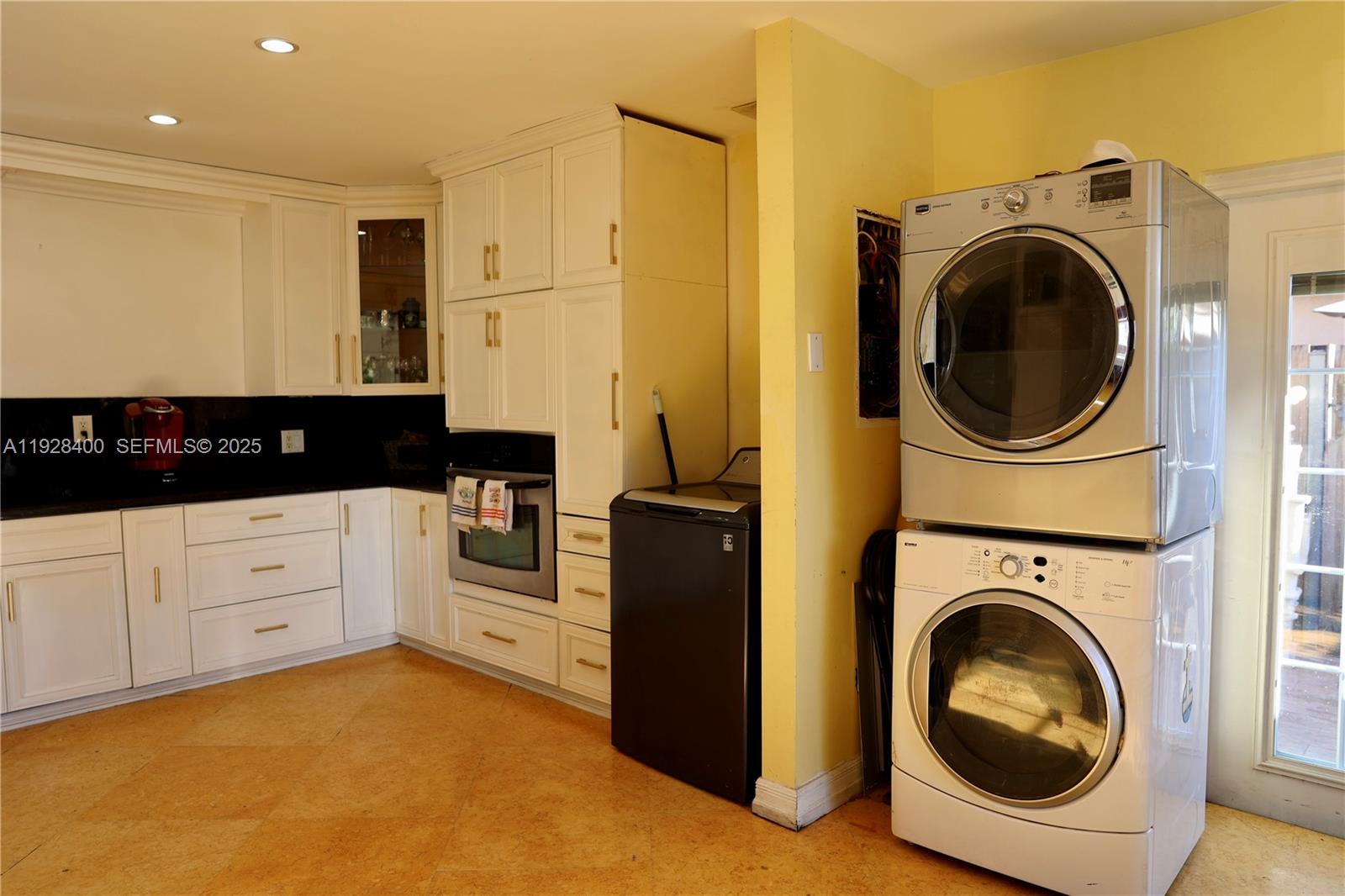 JASMINE AT THE HAMMOCKS 1 - Residential