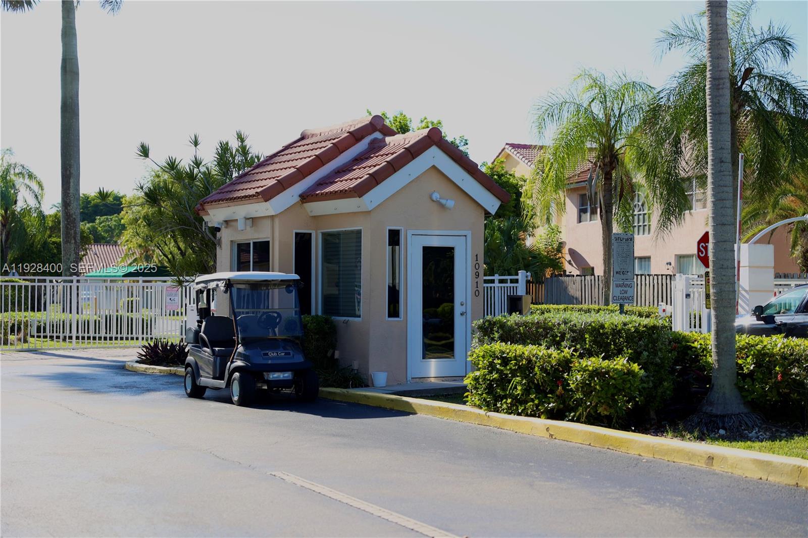 JASMINE AT THE HAMMOCKS 1 - Residential