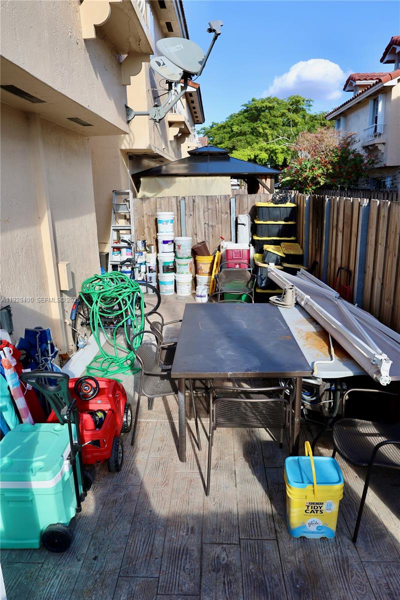 JASMINE AT THE HAMMOCKS 1 - Residential