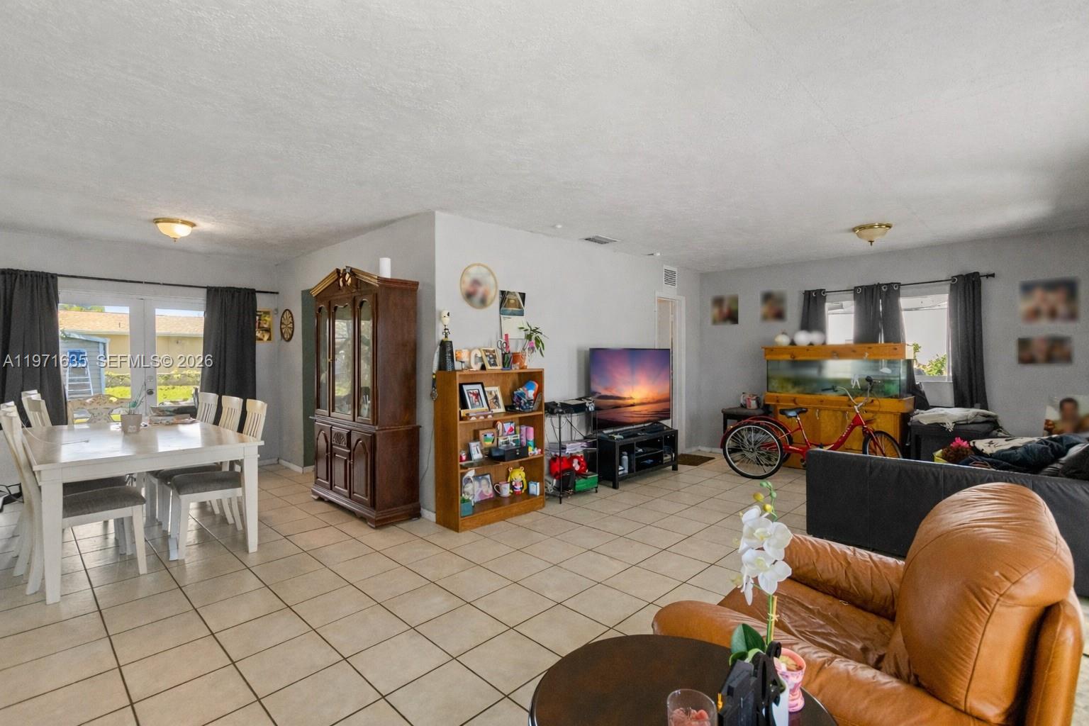 8TH ADDN TO RICHMOND HEIG - Residential