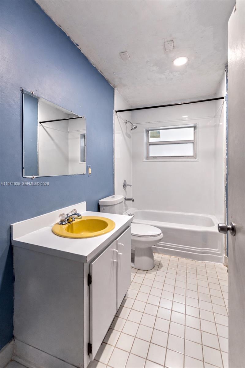 8TH ADDN TO RICHMOND HEIG - Residential