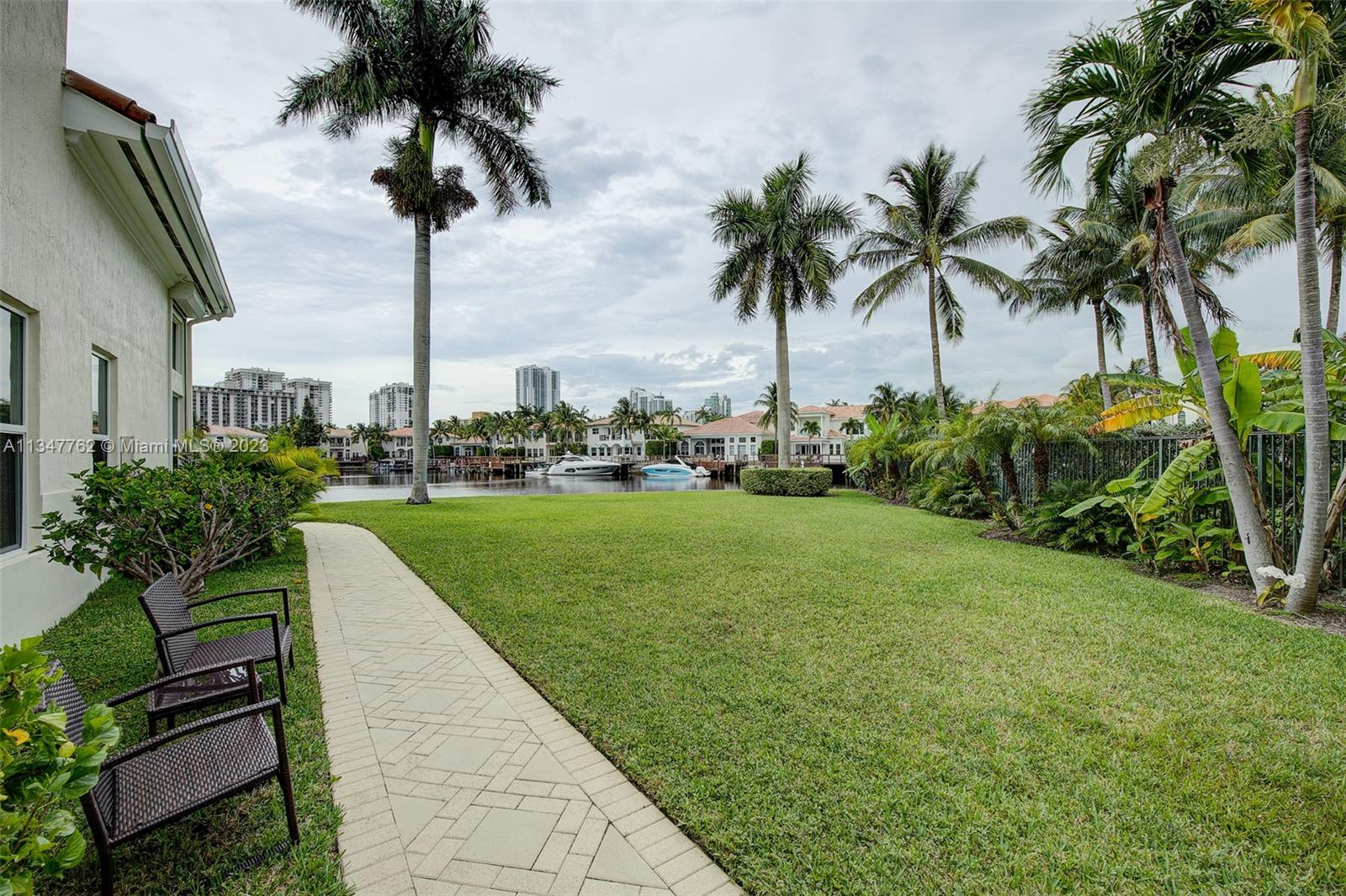 THREE ISLANDS 3RD SEC - Residential