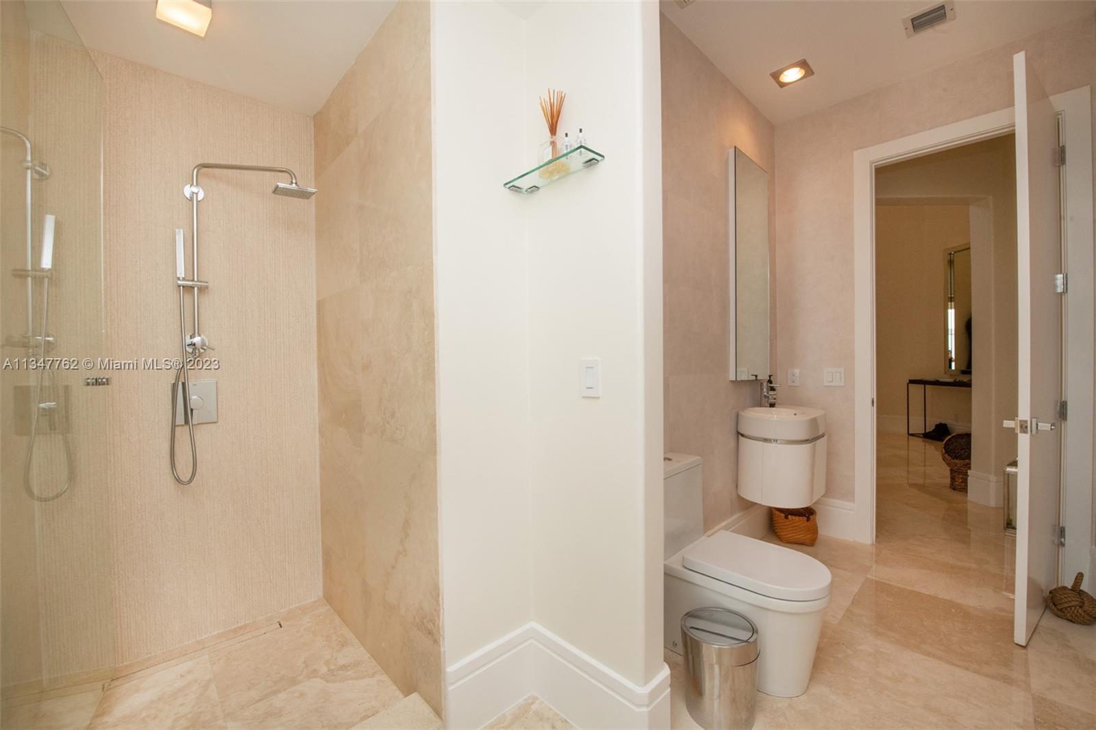 THREE ISLANDS 3RD SEC - Residential