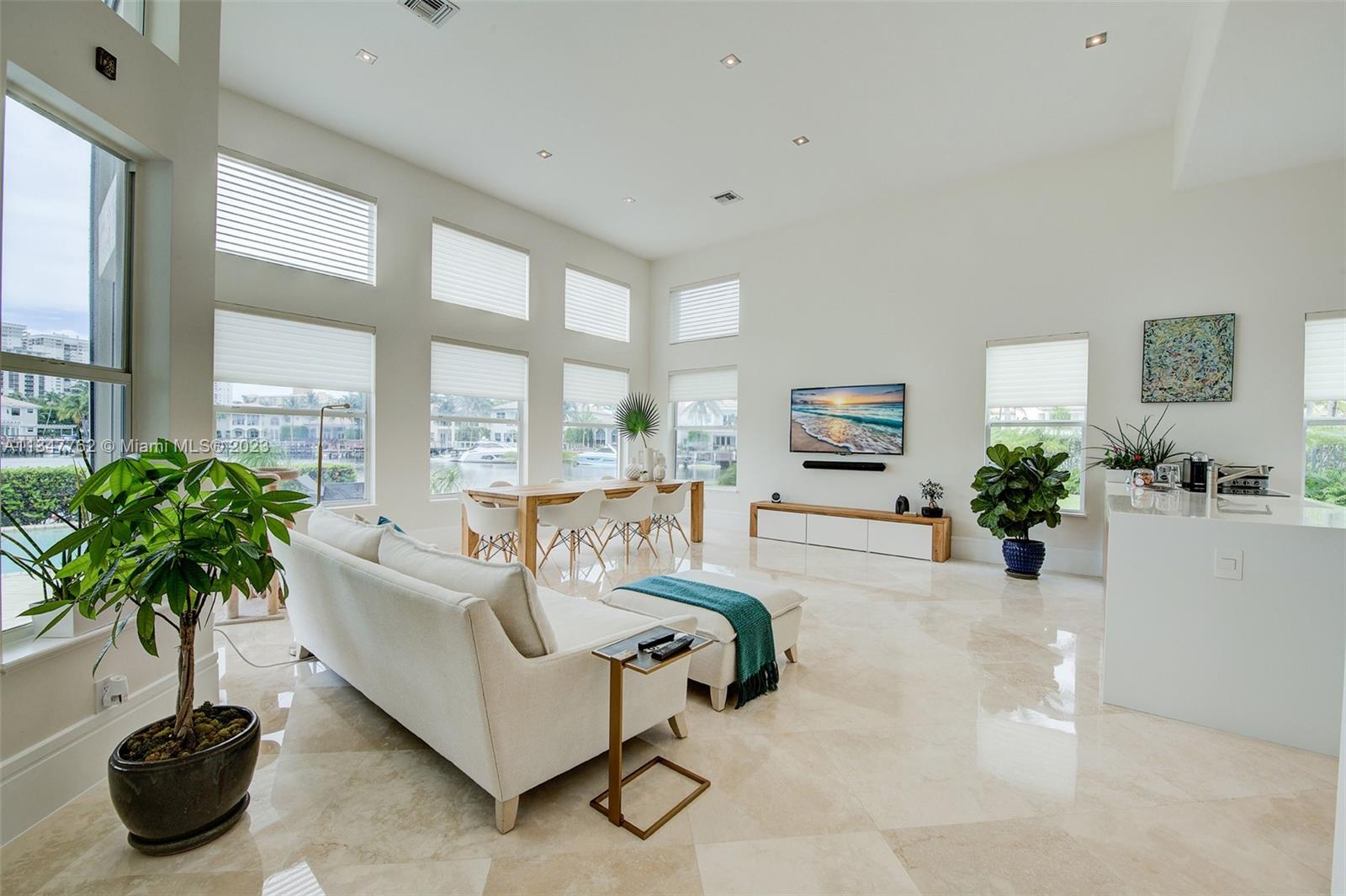 THREE ISLANDS 3RD SEC - Residential