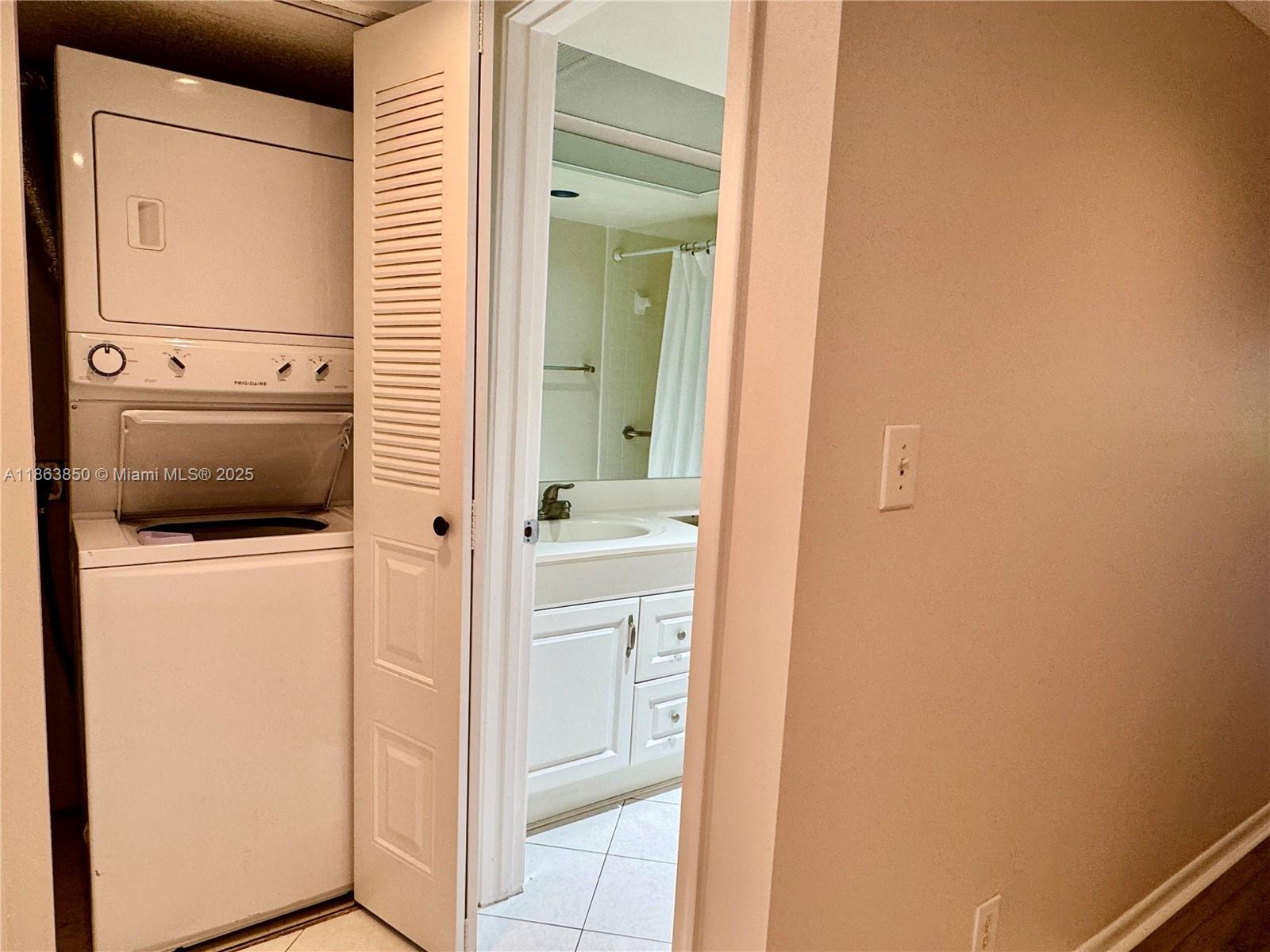 ABACO VILLAGE A CONDO - Residential Lease