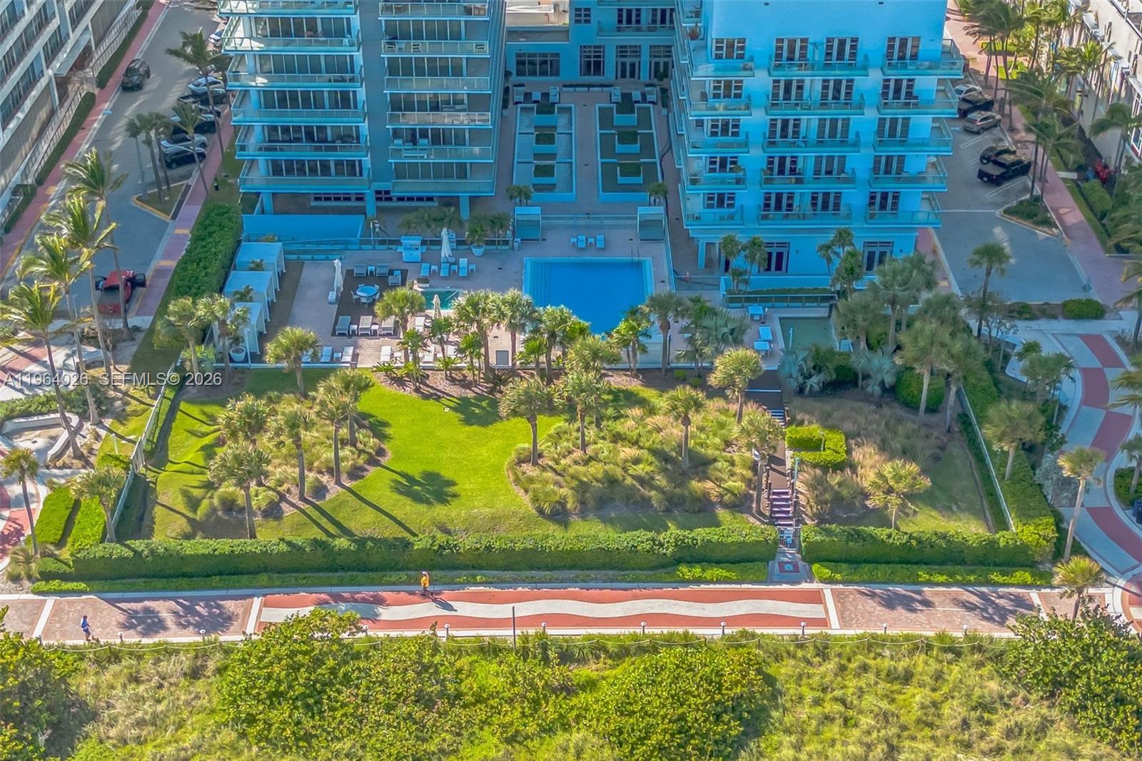 THE CARIBBEAN CONDO - Residential Lease