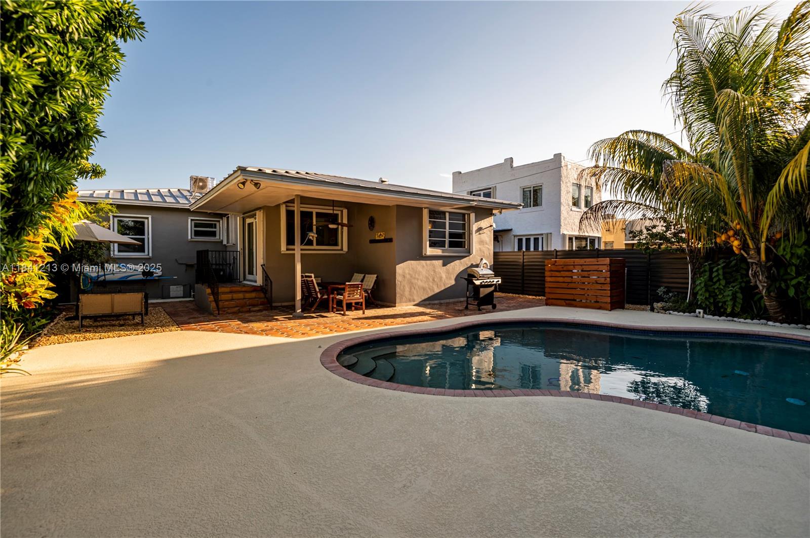 SHENANDOAH - Residential