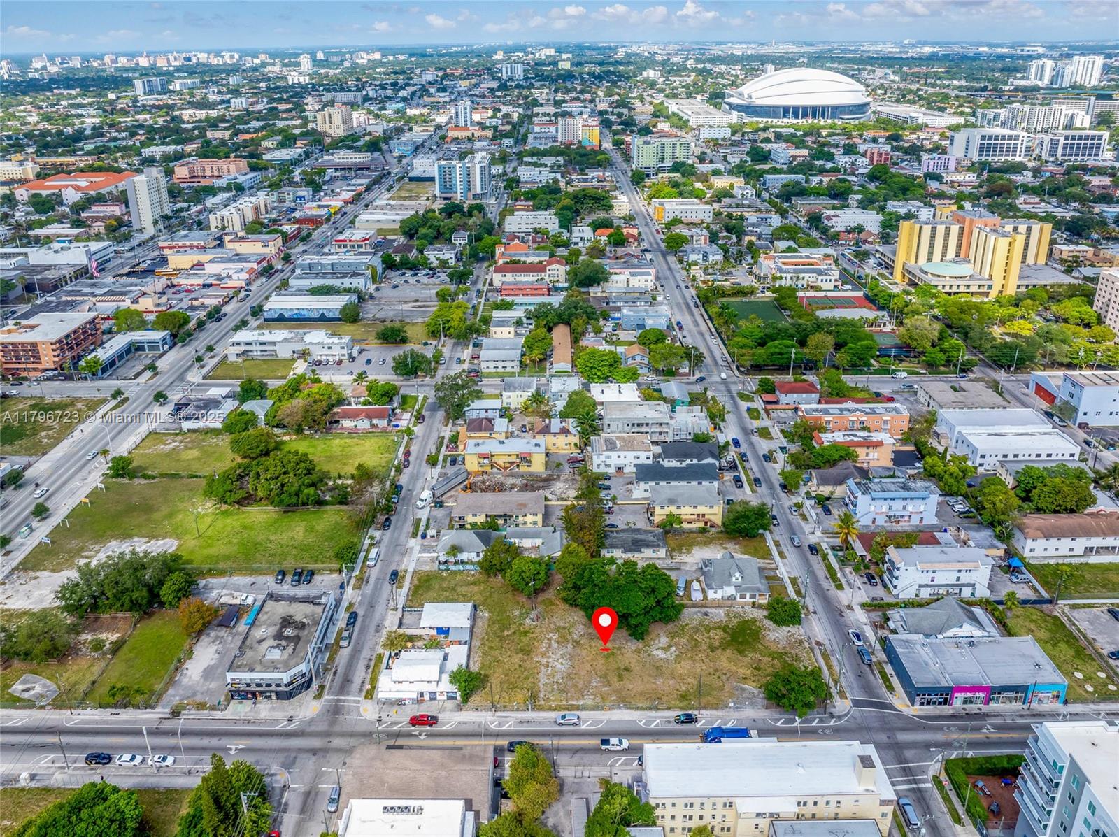 140 NW 8th Ave