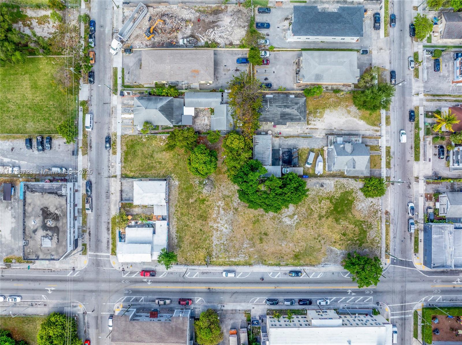 140 NW 8th Ave