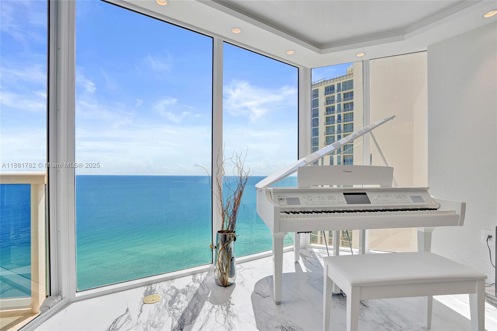 17555 Collins Ave 3101