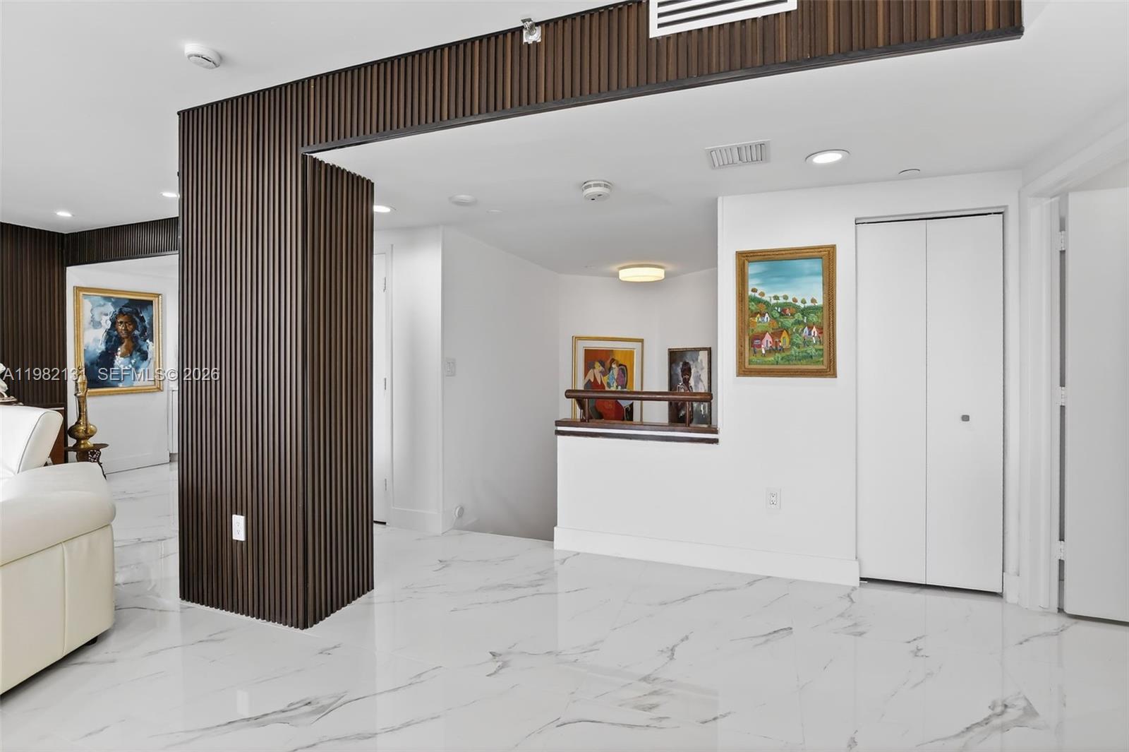 4000 ISL BLVD WILLIAMS IS - Residential