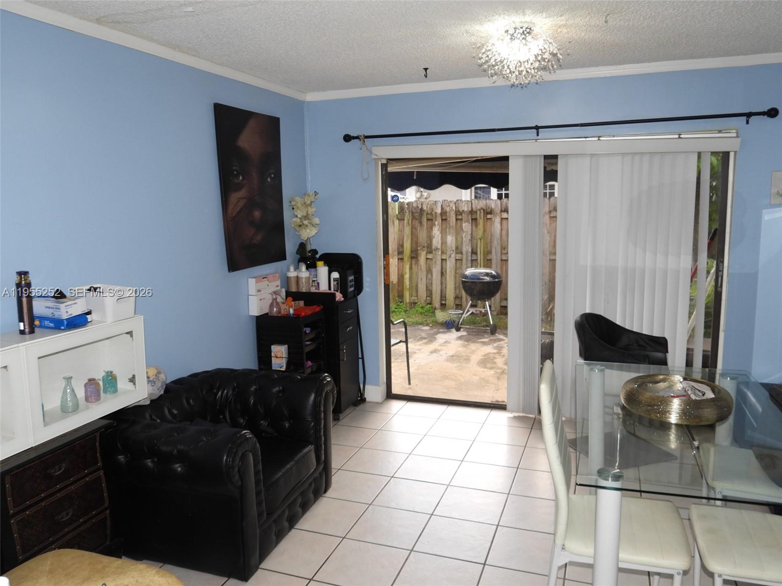 WELLEBY UNIT 1 - Residential