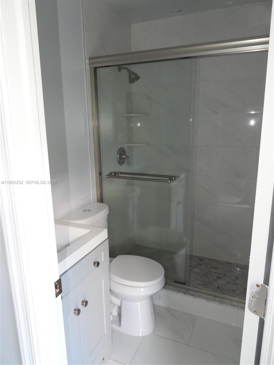 WELLEBY UNIT 1 - Residential