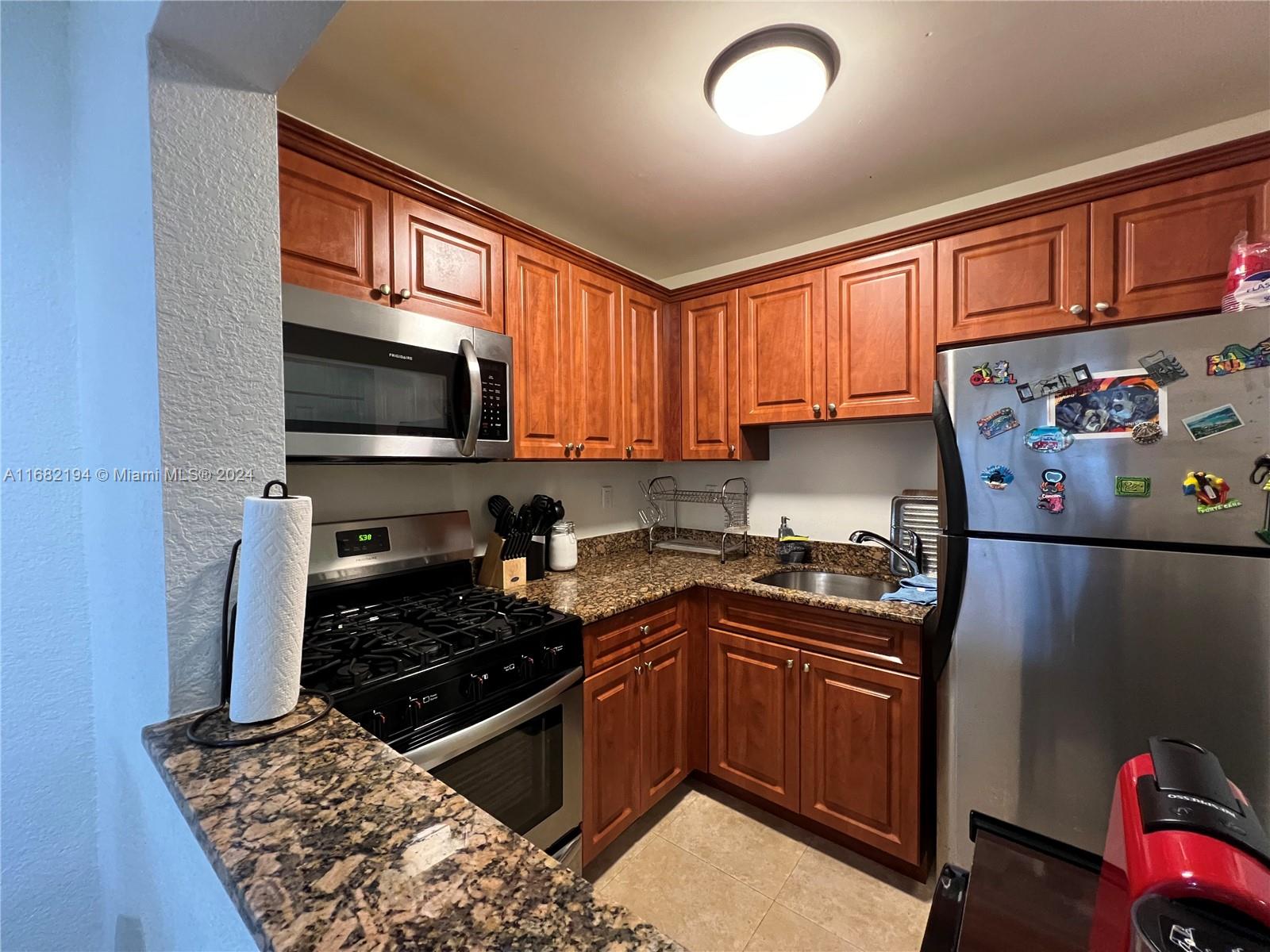 VILLAGIO AT PALMETTO BAY - Residential Lease