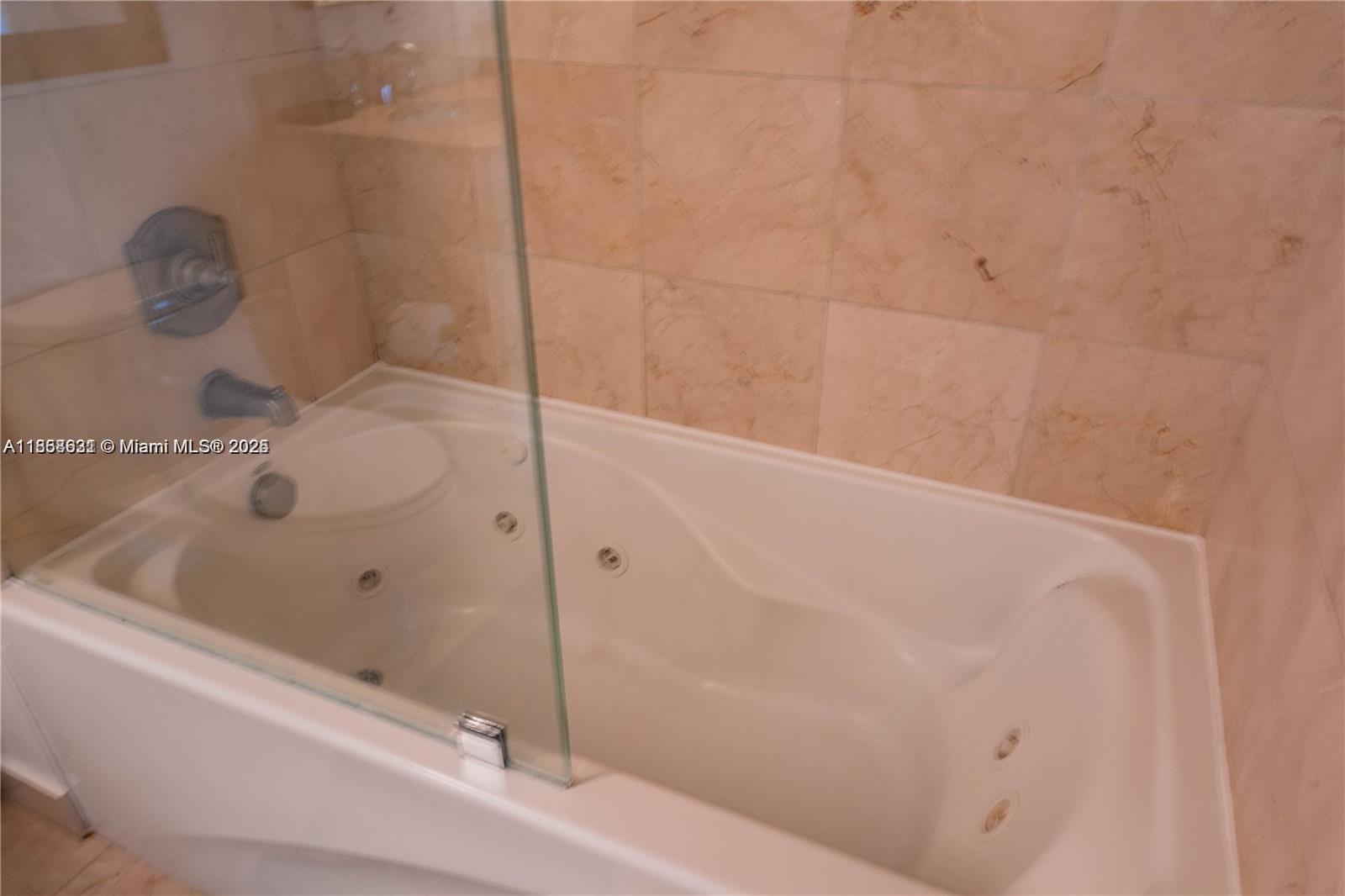 AKOYA CONDO - Residential Lease