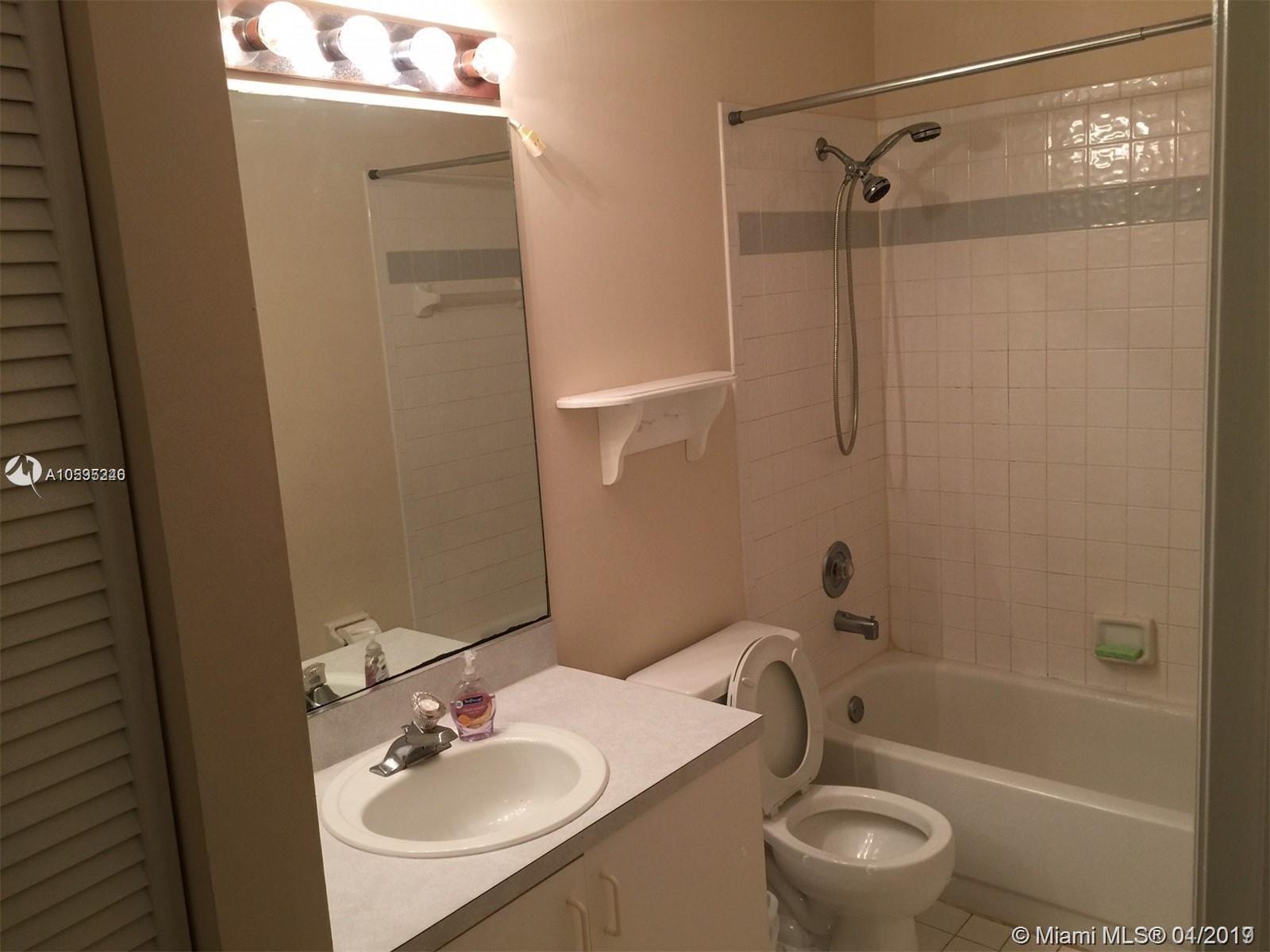 SILVER LAKES AT PEMBROKE - Residential Lease