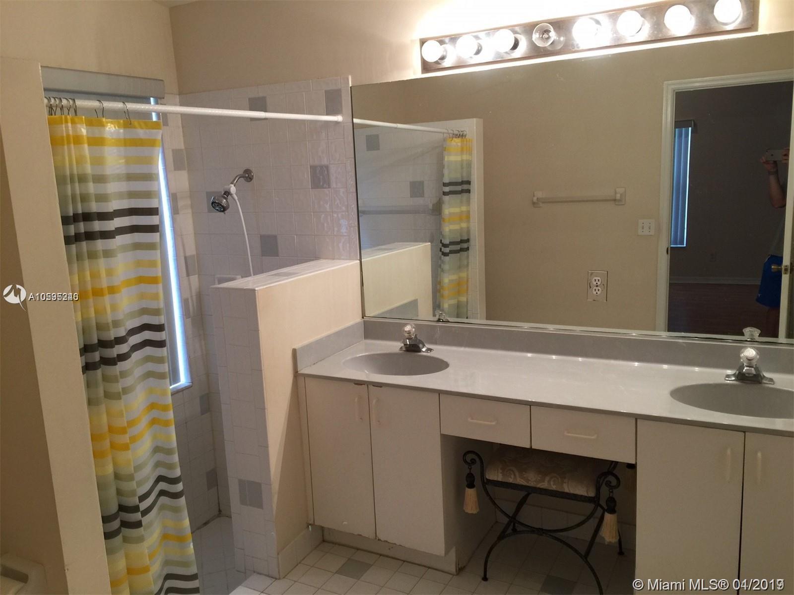 SILVER LAKES AT PEMBROKE - Residential Lease