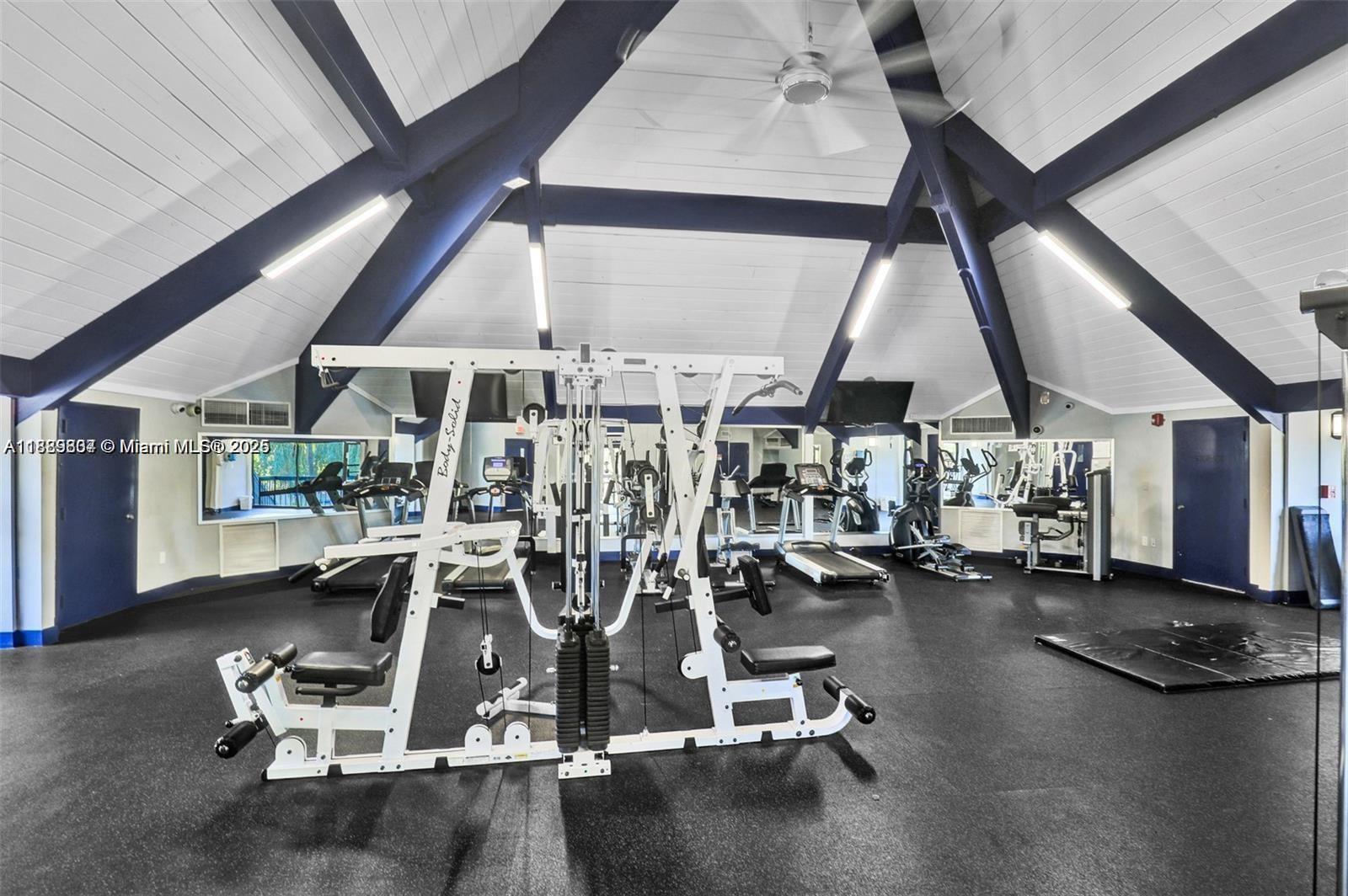 GREENWICH PH I CONDO - Residential