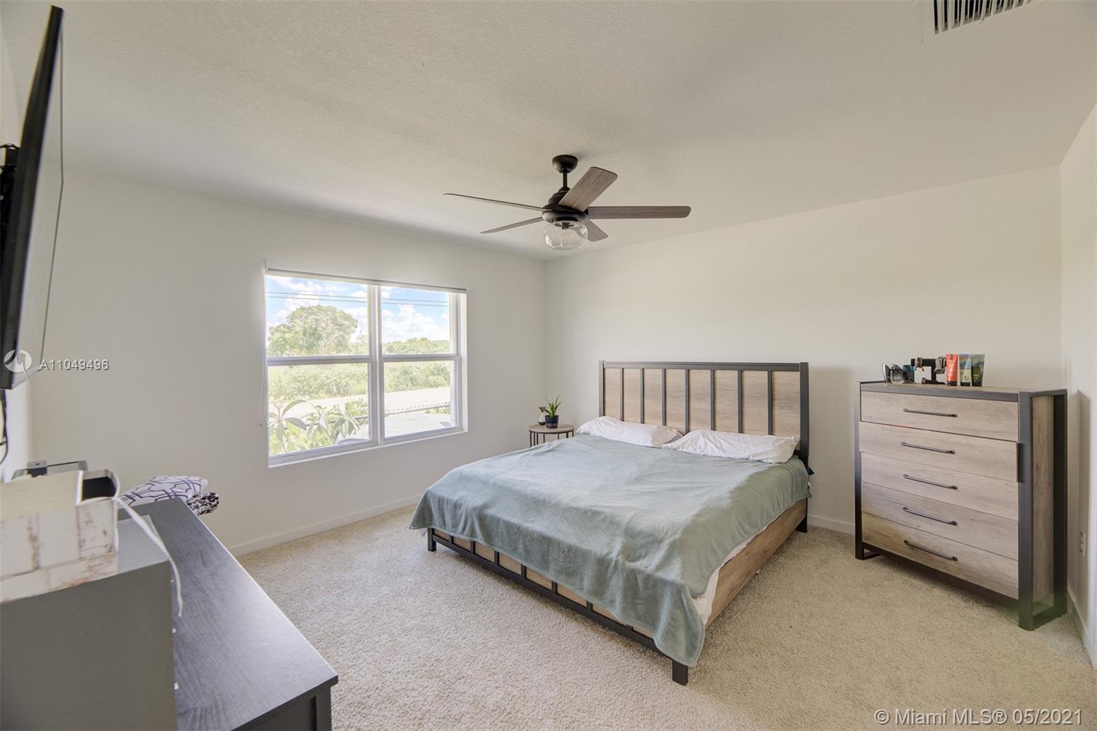 ROYAL HOMES WEST - Residential