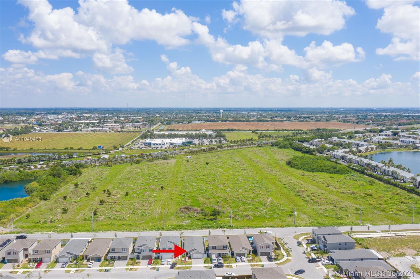 ROYAL HOMES WEST - Residential