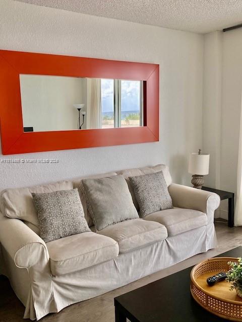 TIDES ON HOLLYWOOD BEACH - Residential