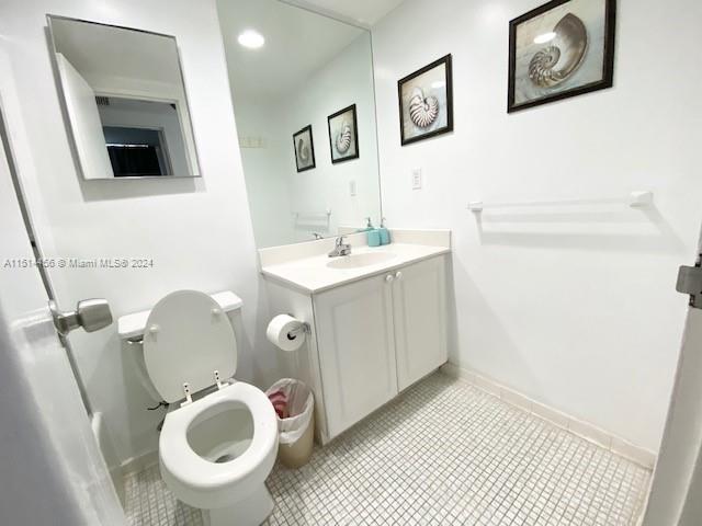 TIDES ON HOLLYWOOD BEACH - Residential