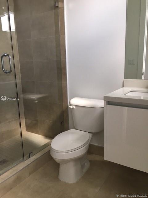 MODERN DORAL - Residential
