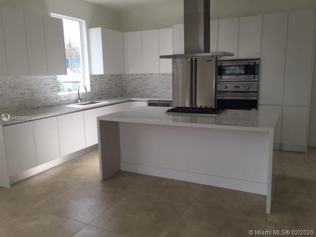 MODERN DORAL - Residential