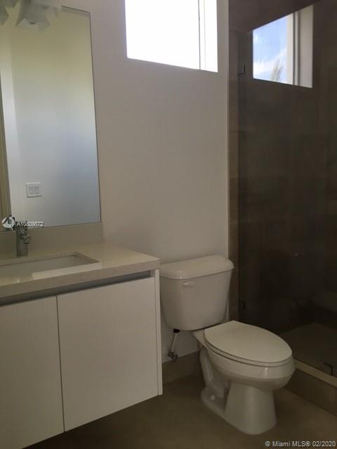 MODERN DORAL - Residential