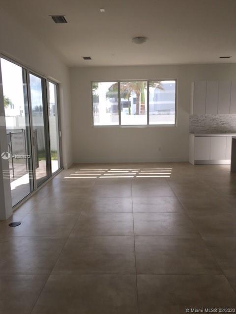 MODERN DORAL - Residential