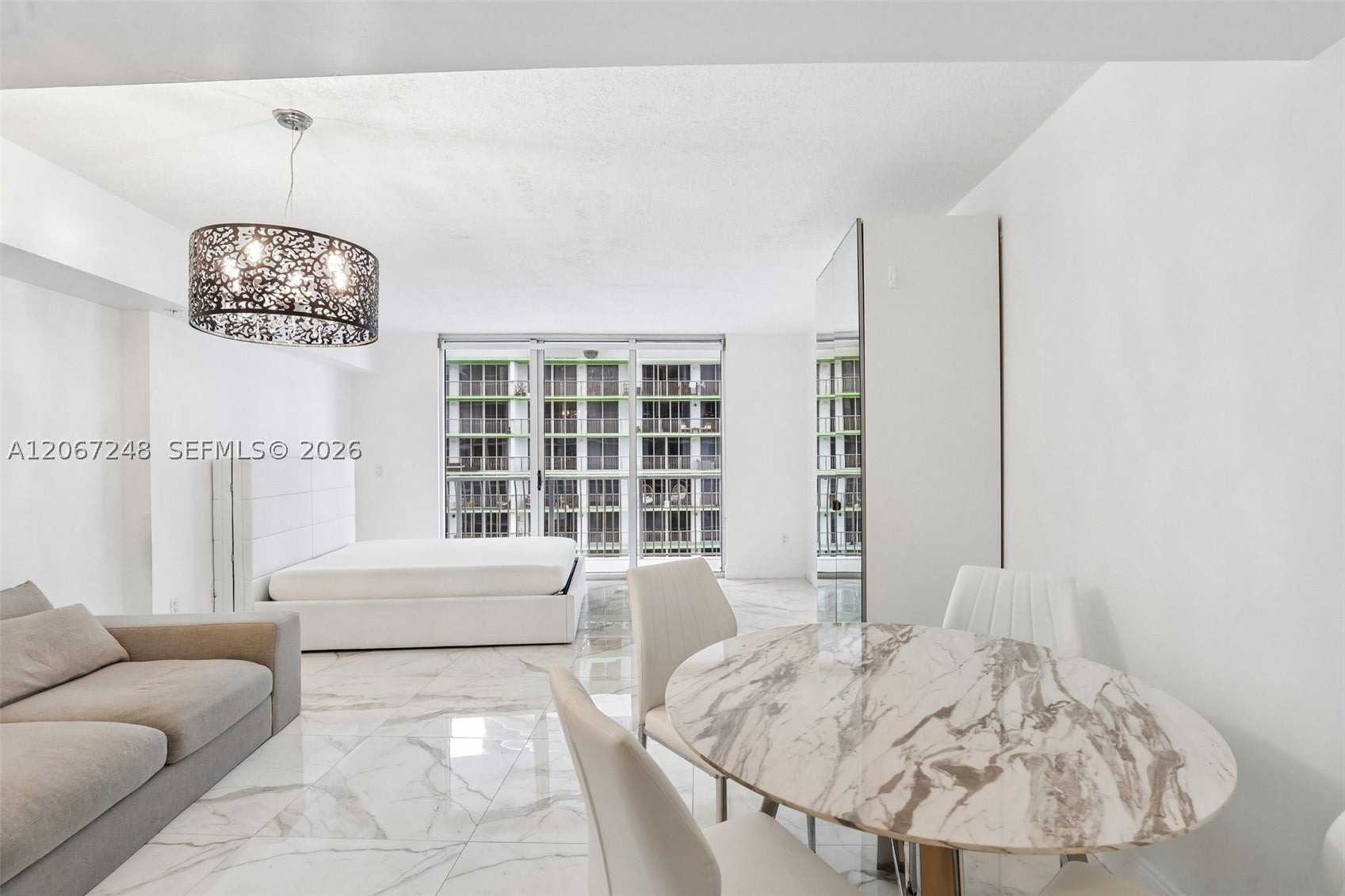 1750 N Bayshore Dr 3207