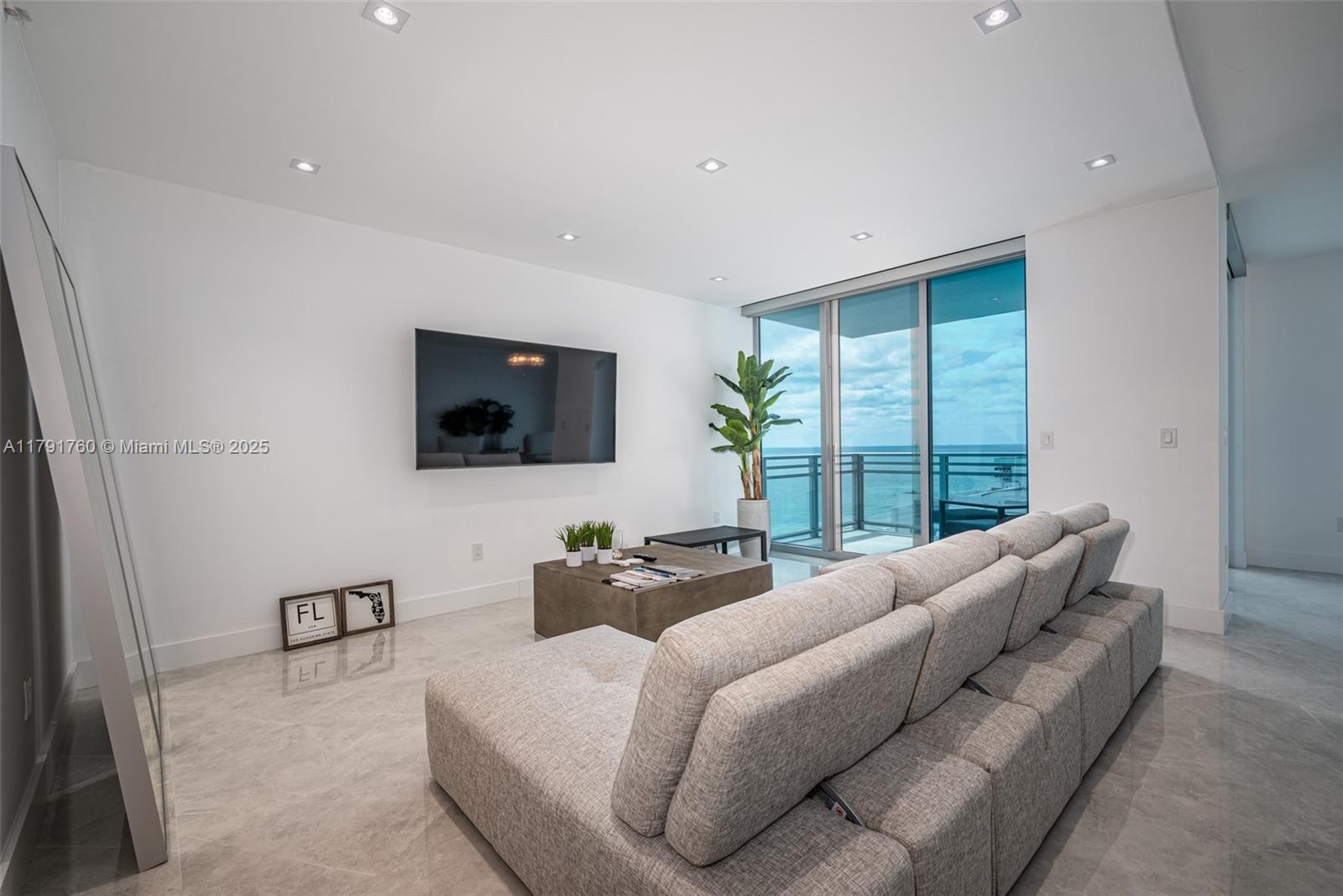 3535 S Ocean Drive 1904, Hollywood, Broward County, Florida - 2 Bedrooms  
3 Bathrooms - 