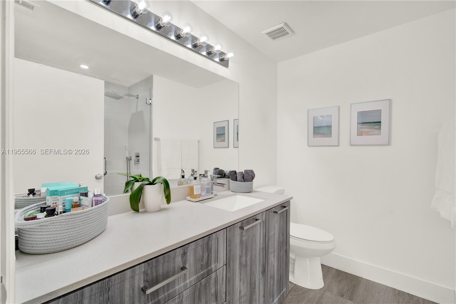 SECTORS 3 & 4 BOUNDARY PL - Residential