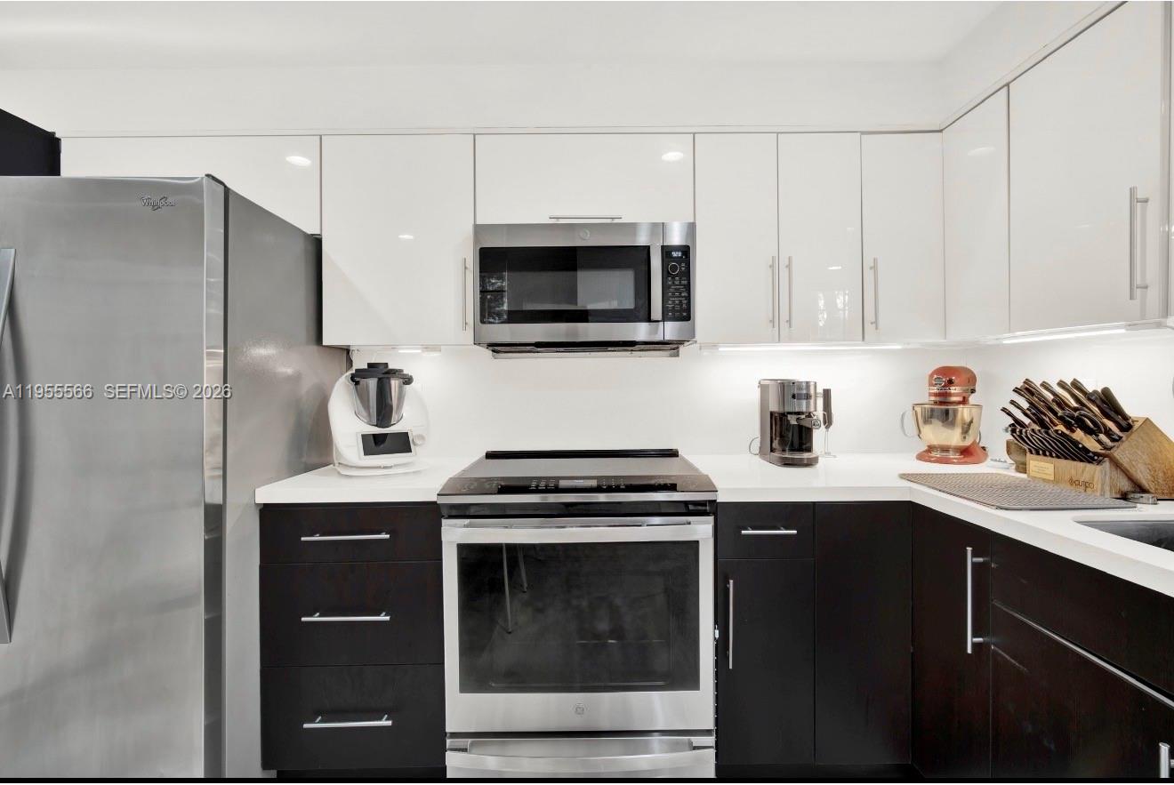 SECTORS 3 & 4 BOUNDARY PL - Residential