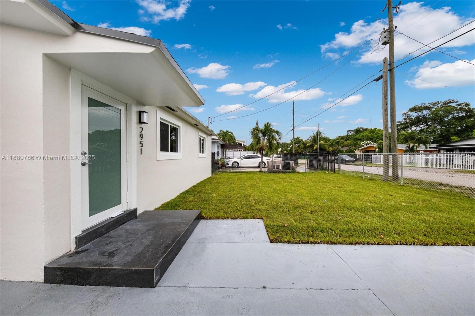 2951 NW 47th St