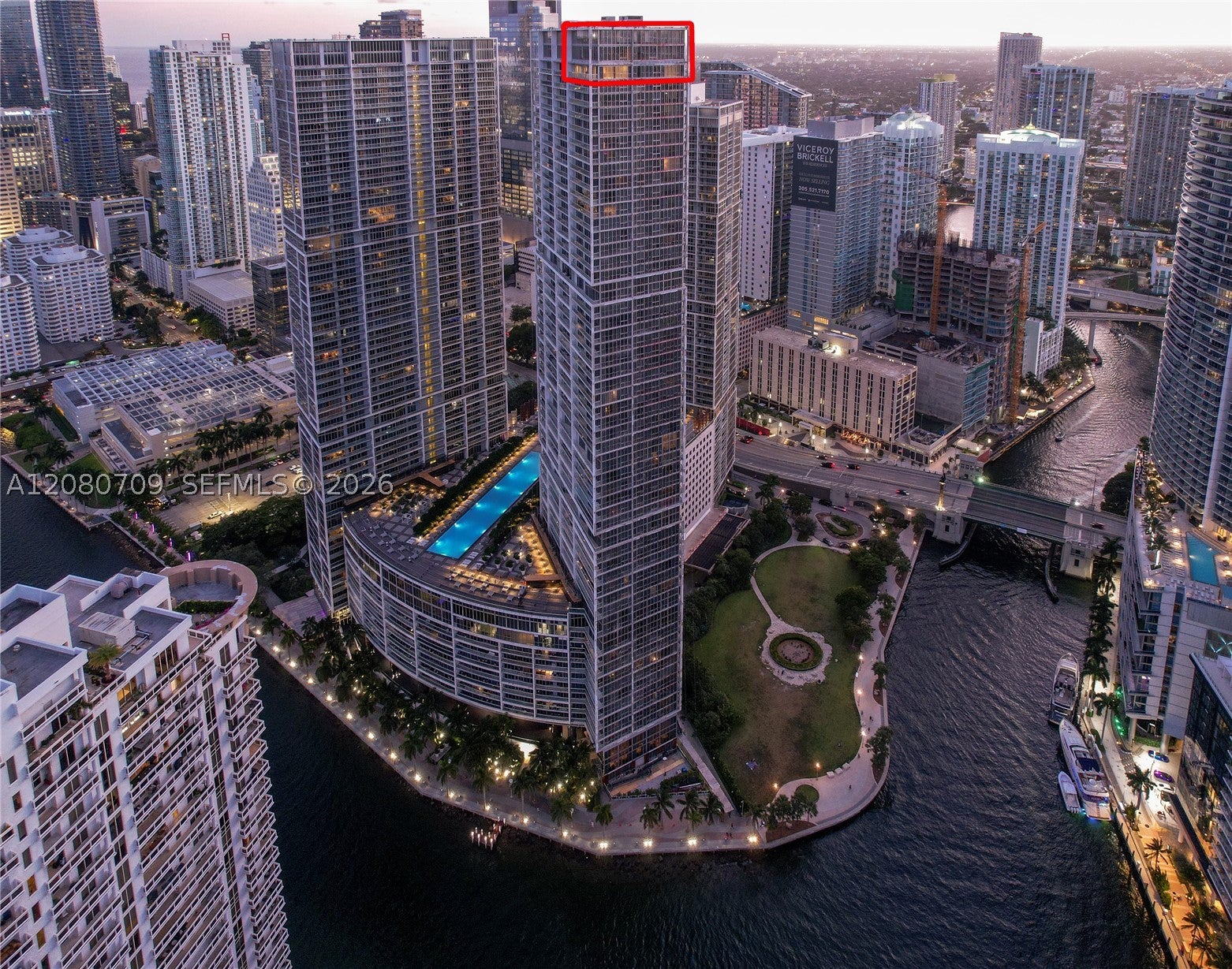 465 Brickell Ave PH5701