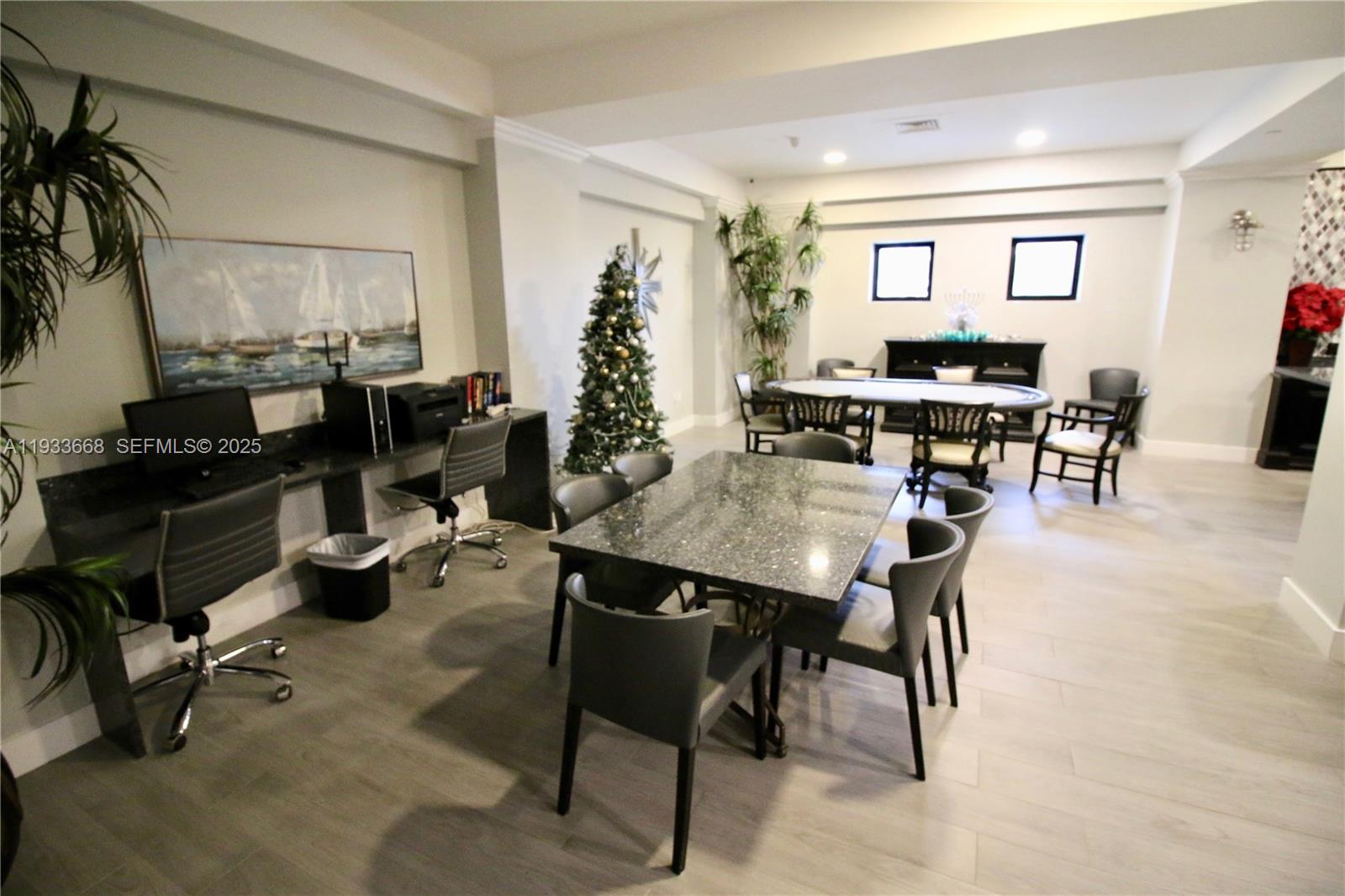 WAVE CONDO - Residential Lease