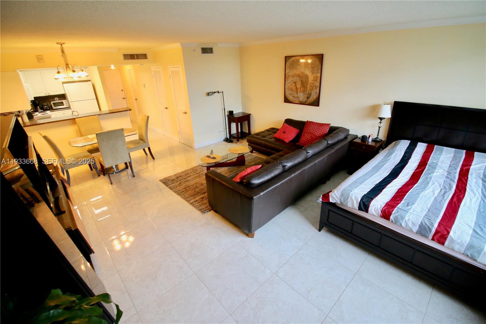 WAVE CONDO - Residential Lease