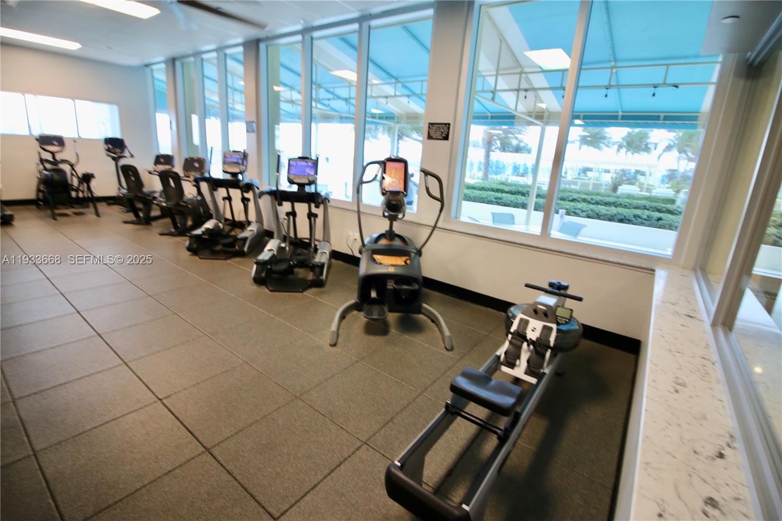 WAVE CONDO - Residential Lease