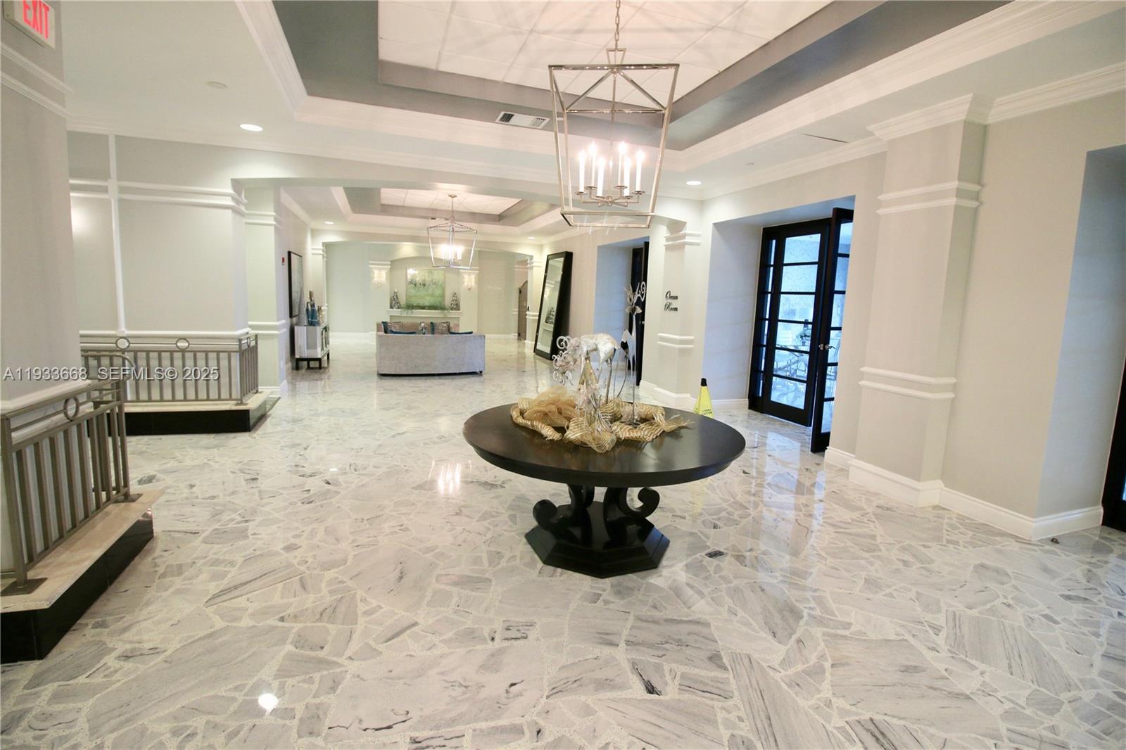 WAVE CONDO - Residential Lease