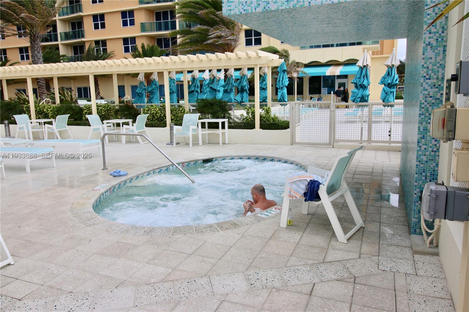 WAVE CONDO - Residential Lease