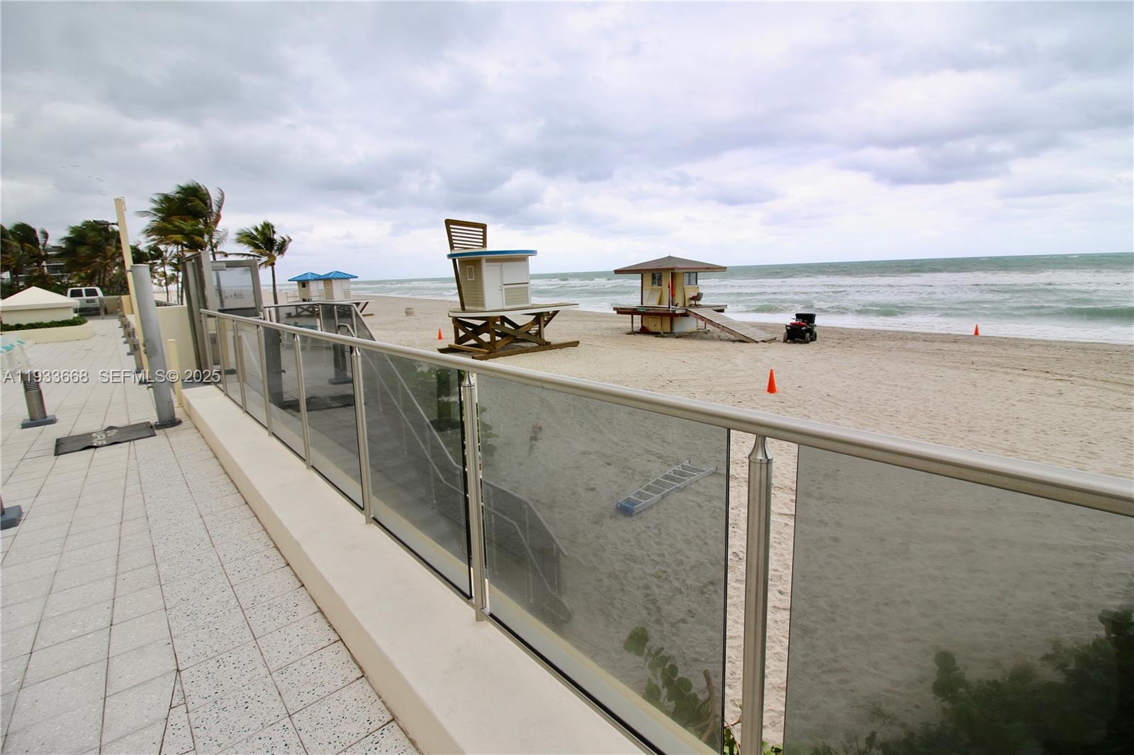 WAVE CONDO - Residential Lease